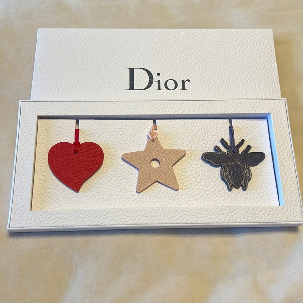 Handbag accessories